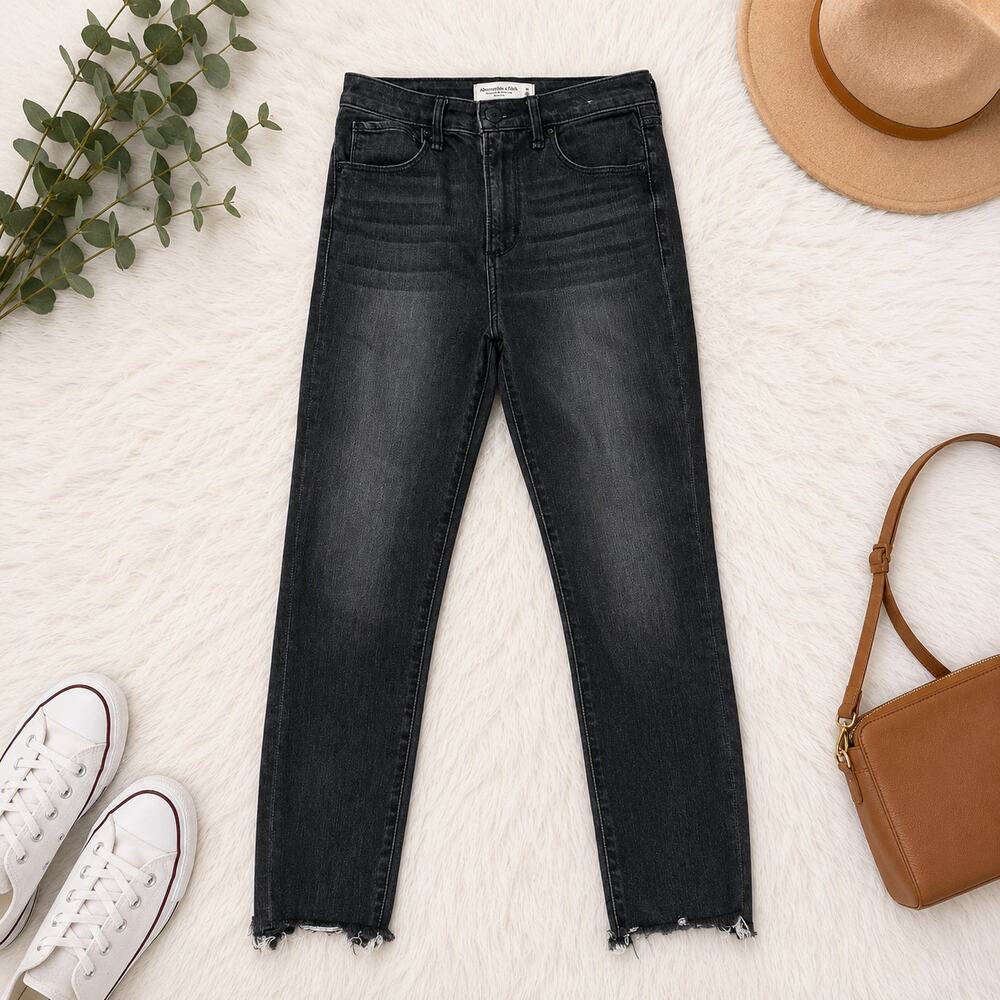 Abercrombie & Fitch High Rise Super Skinny Ankle Jeans Black Wash Raw Hem Sz 26